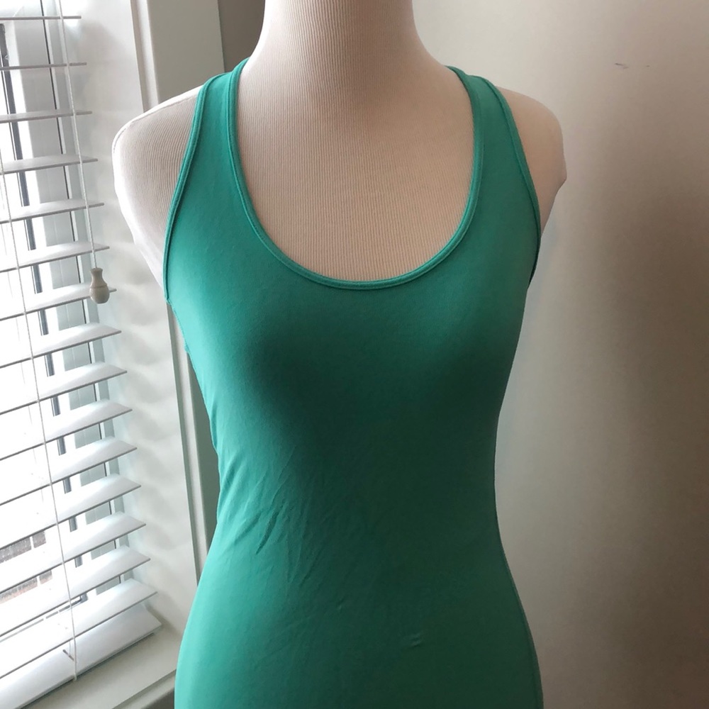 LuLulemon 🏋️‍♀️ Tank!